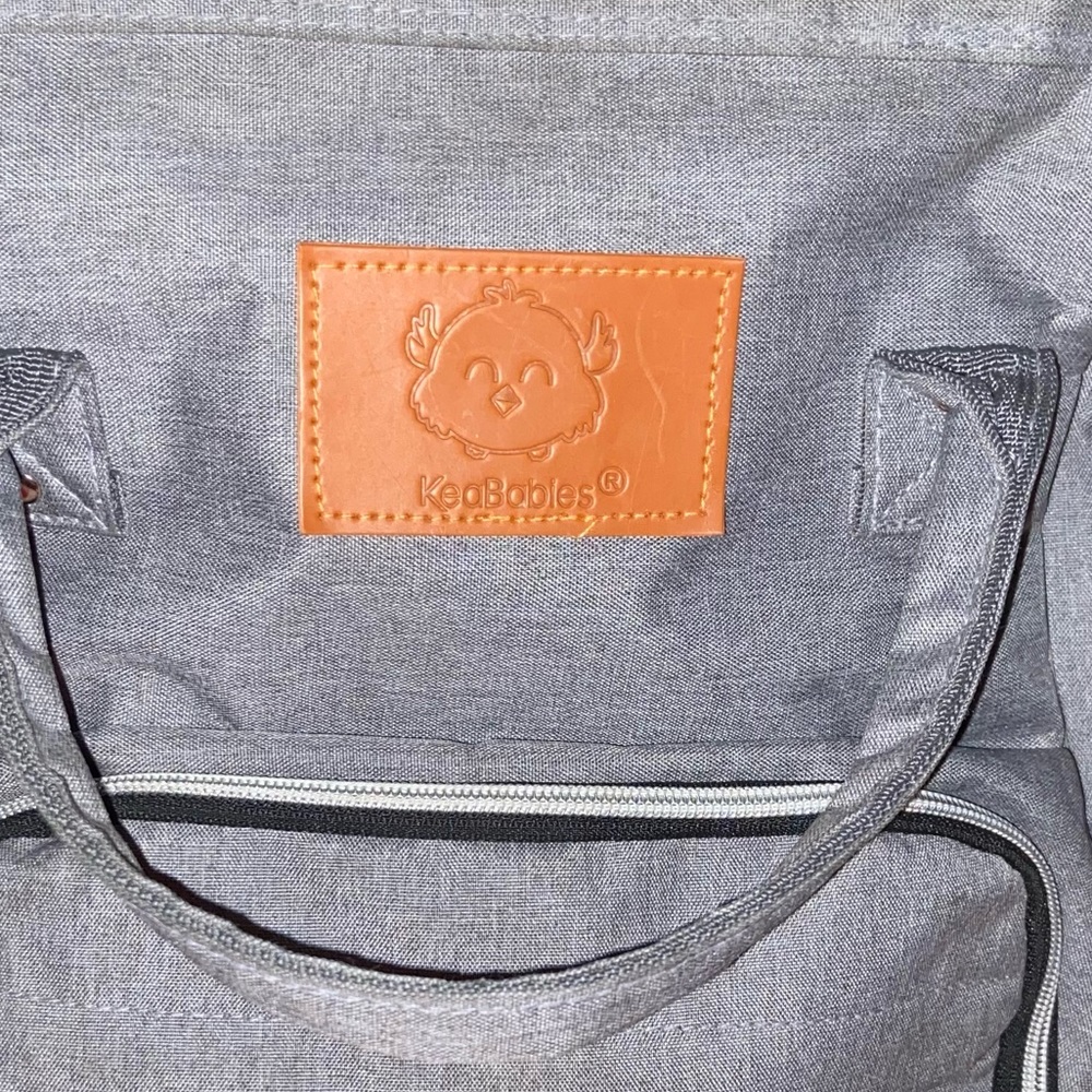 Keababies Diaper Bag. Grey like new.